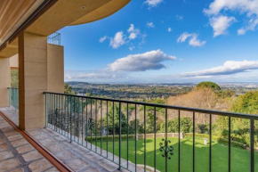 Luxurious Villa in the Winelands
